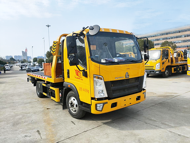 重汽豪沃國六藍牌清障車