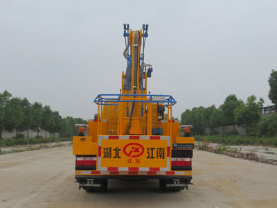 東風單排13米高空作業(yè)車