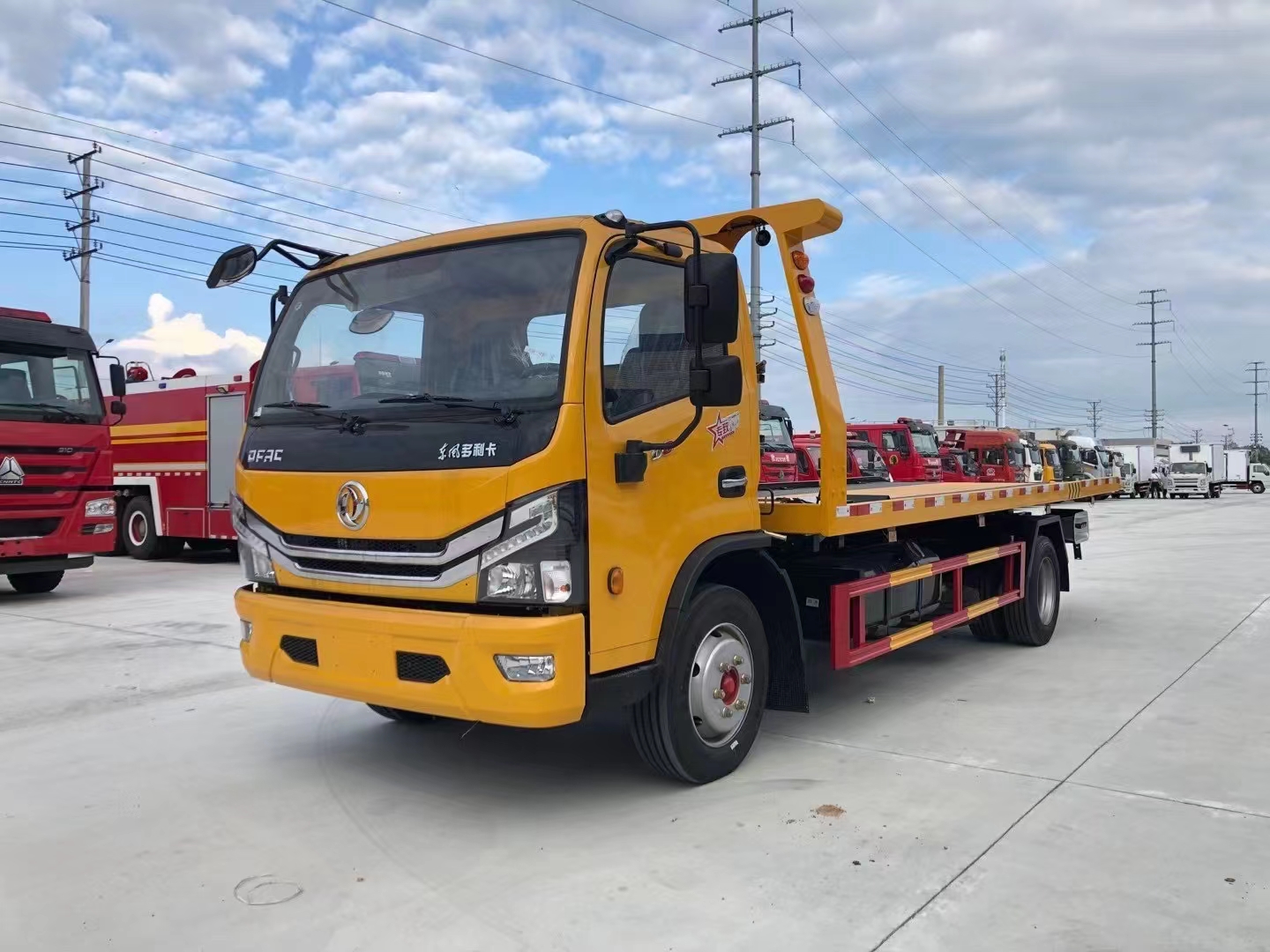 國六東風(fēng)多利卡D8黃牌一拖二清障車