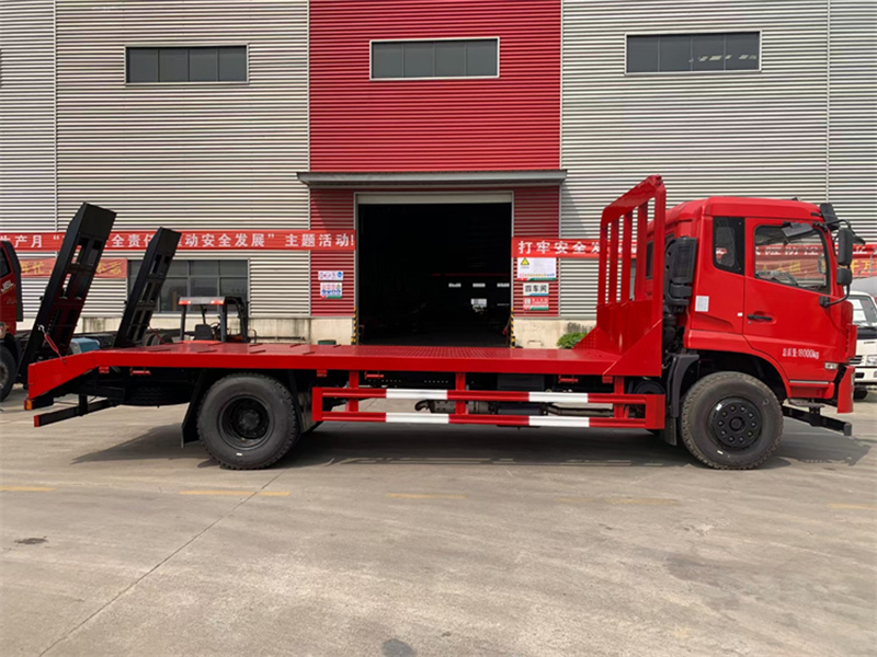 東風D17-H國六平板車