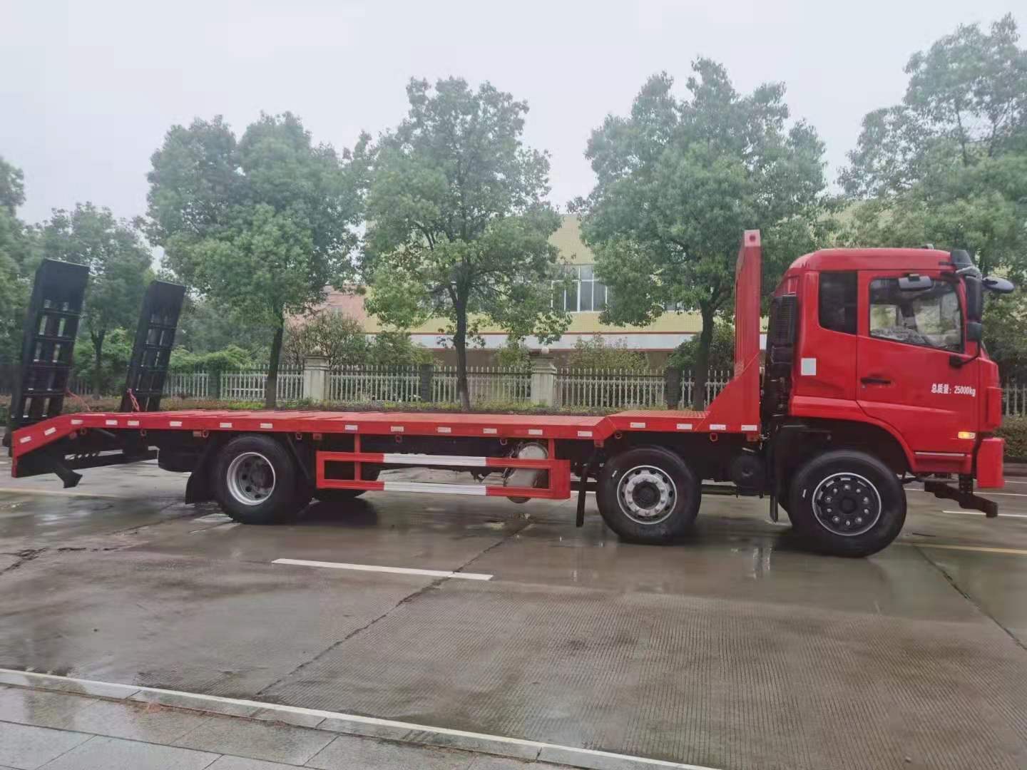 華神后八輪平板車